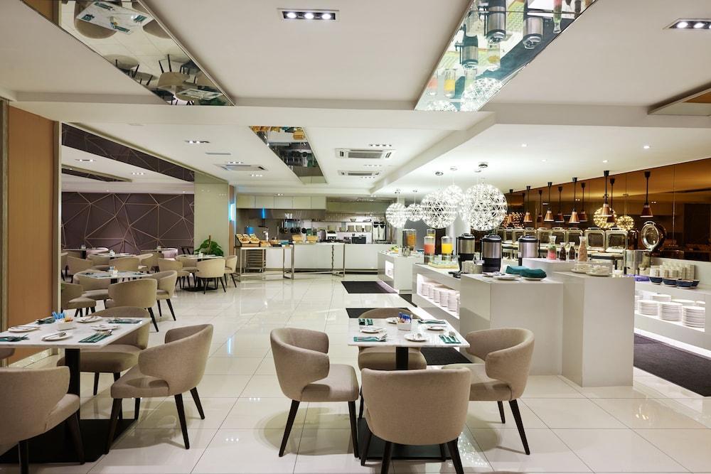 Cosmo Hotel Kuala Lumpur Kültér fotó