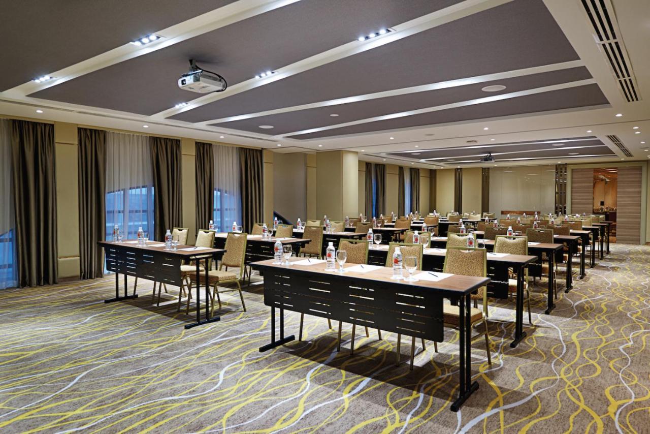 Cosmo Hotel Kuala Lumpur Kültér fotó